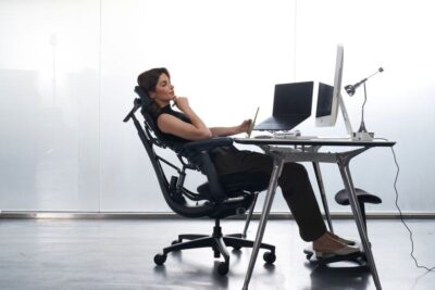OC1 Ergonomic Task Chair - Image 6