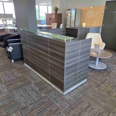 Reception desk
